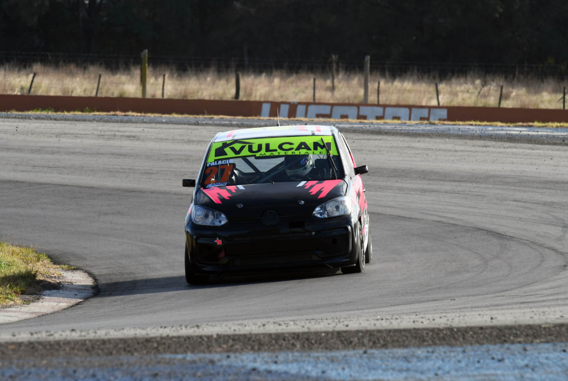 Lo mejor del sábado del Turismo Pista en Río Cuarto: Captura de pantalla 2023-08-20 085335.png